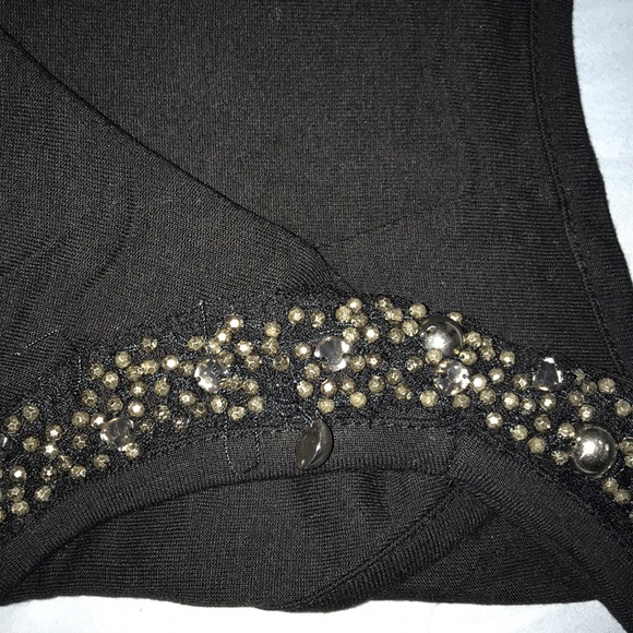 Guess embellished cold shoulder top size M - Picture 6 of 6